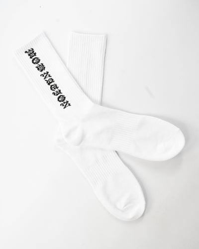 White essential socks